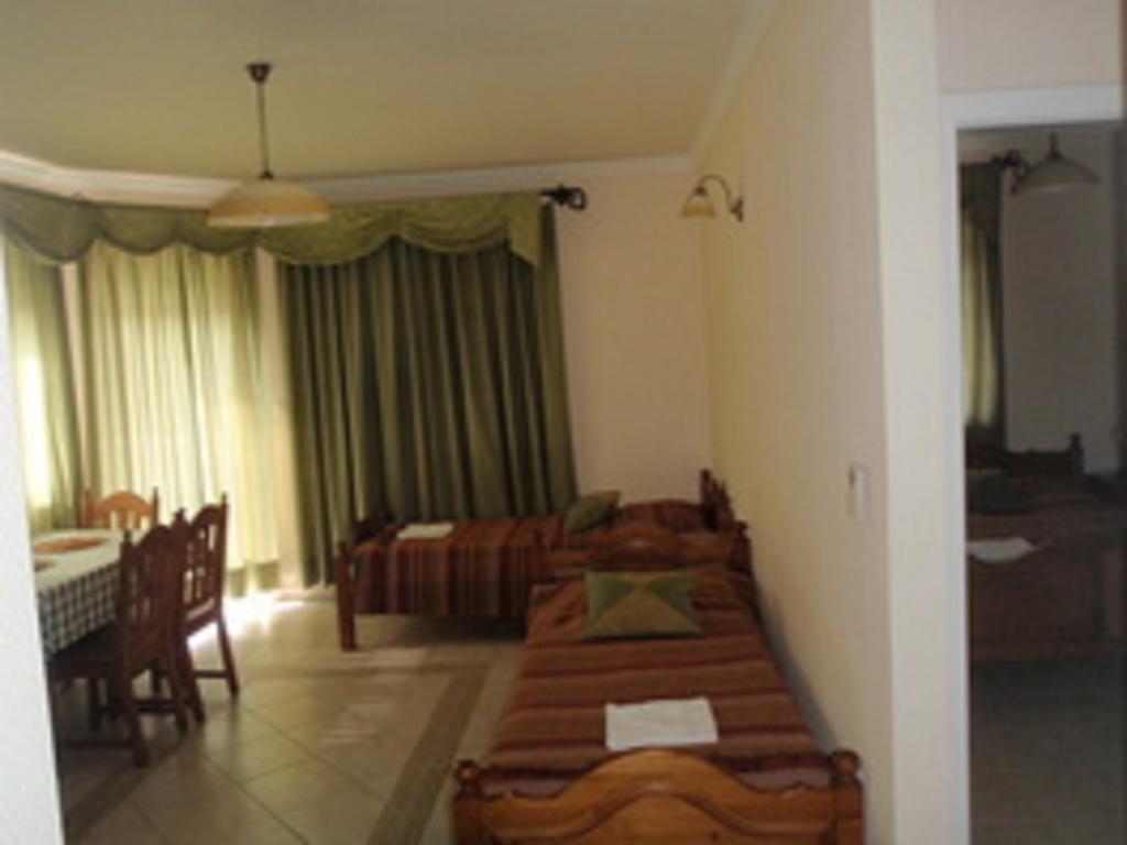 Apartamento Margaréta Apartmanház Hajdúszoboszló Habitación foto
